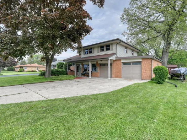 5370 South 115th STREET, Hales Corners, WI 53130