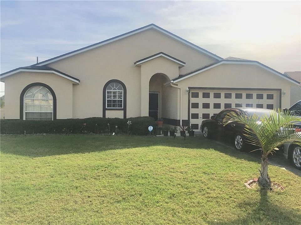 2nd image of 765 Hunt Dr