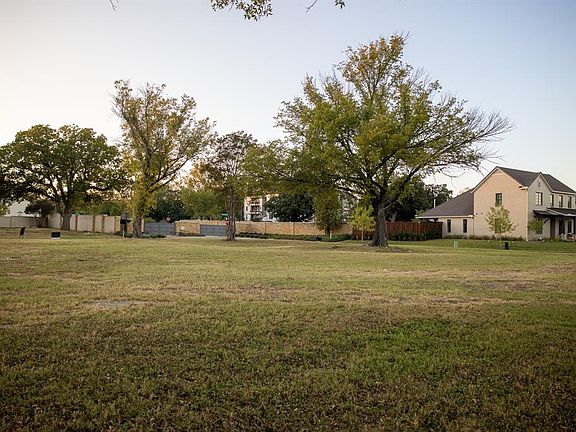2nd image of 233 Summersby Ln Lot 9