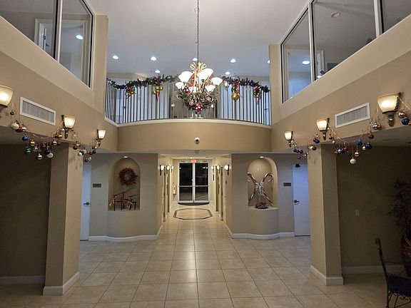2nd image of 750 4th Ave S APT 401