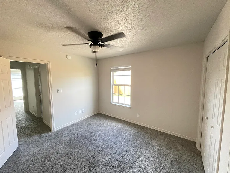 2212 Peachwood Ct — Photo 19
