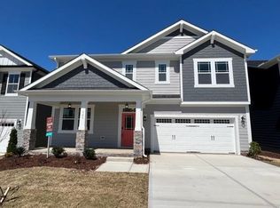 305 Shadow Falls Dr, Wendell, NC 27591