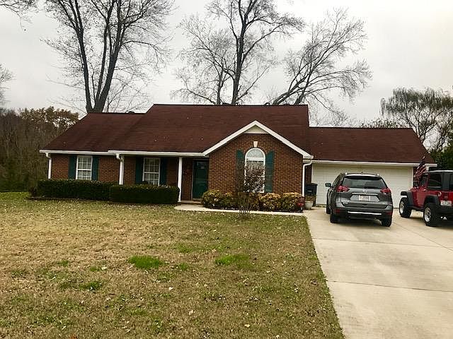1st image of Creek Ln