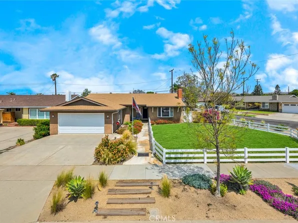 2825 E Jackson Ave, Orange, CA 92867