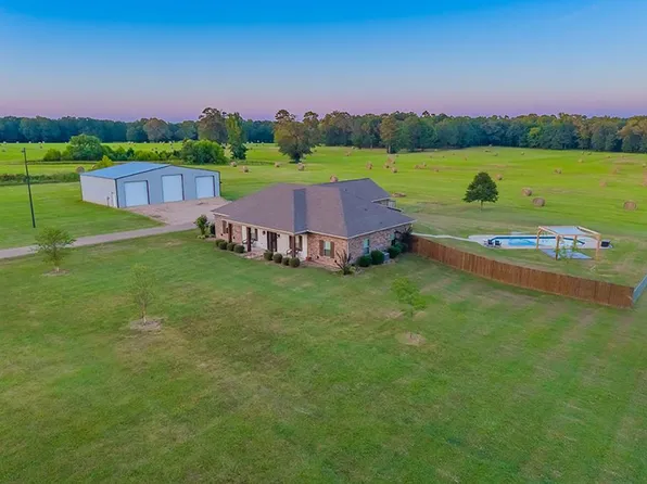7655 Fm 1398, Hooks, TX 75561