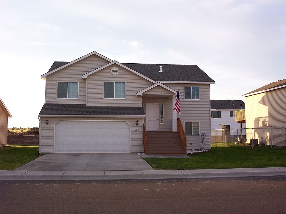 1st image of 423 E Tara Lee Ave