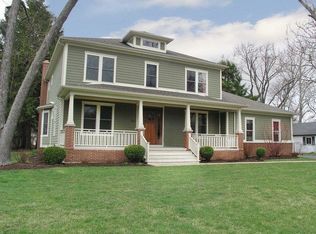 5614 S Edgewood Ave, Countryside, IL