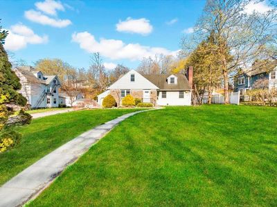 215 Grove Street, Mount Kisco, NY, 10549
