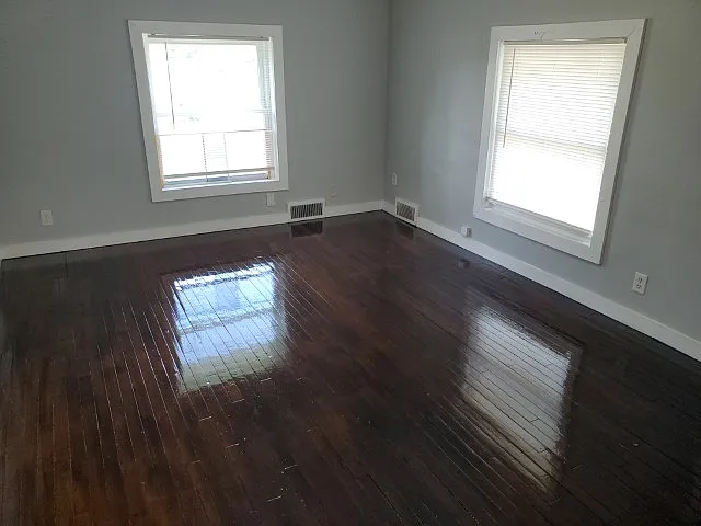 318 Lincolnway E #24 — Photo 4