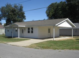 113 S Park Ave, Dexter, MO 63841