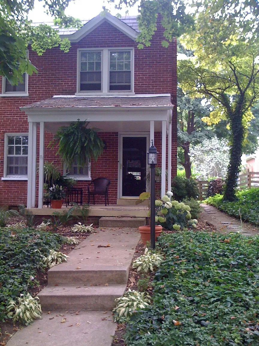 311 S School Ln photo 1