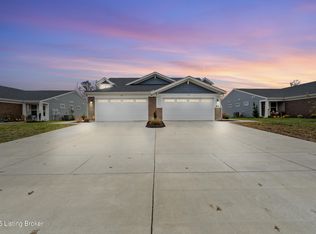 164 Harvest Moon Ct, Shepherdsville, KY 40165