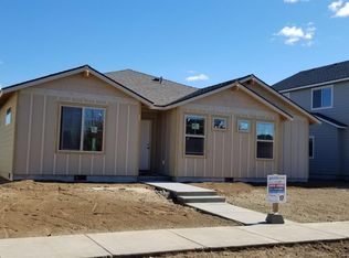 610 NW 27th St, Redmond, OR 97756