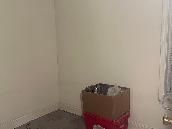 3rd image of 2707 W Wilcox St