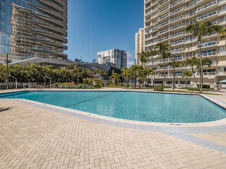 2451 Brickell Ave #6T — Photo 2