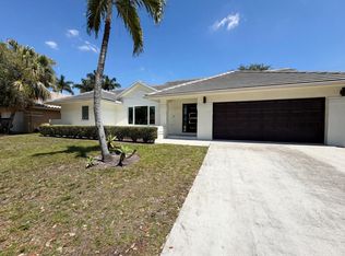 1179 NW 161st Ave, Pembroke Pines, FL 33028