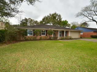 5923 Claridge Dr, Houston, TX 77096