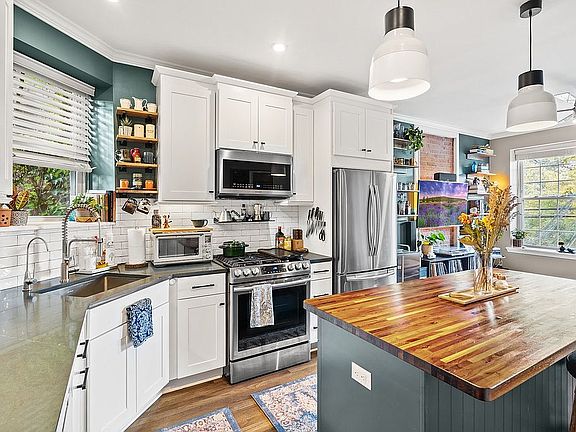 2nd image of 133 Lafayette St APT 2R