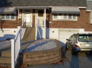 3889 Fairdale Rd, Philadelphia, PA 19154