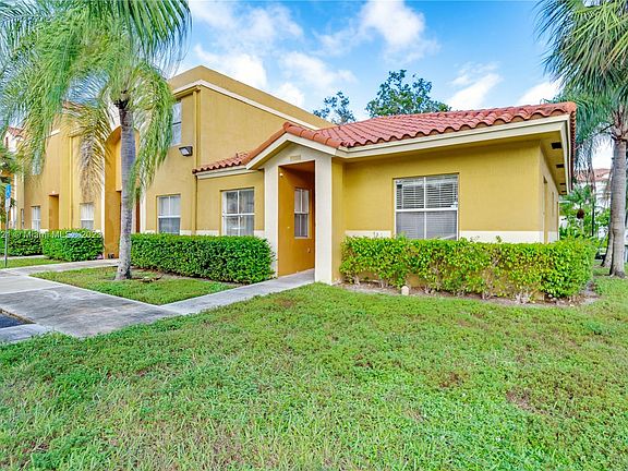 5th image of 4081 NW 90th Ave #4081