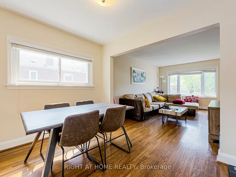 32 Florens Ave — Photo 12