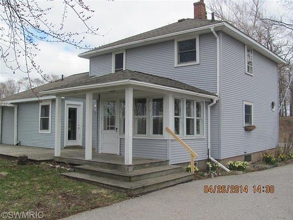 2nd image of 5031 S Pere Marquette Hwy