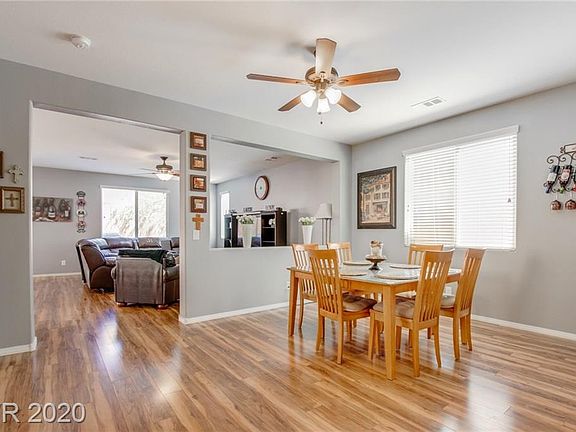 5th image of 10618 Mount Blackburn Ave
