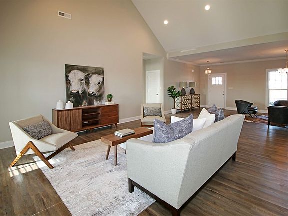 5th image of 8720 Merrill Cir