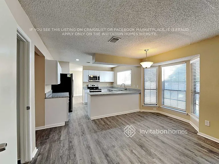 6001 Rocky Point Dr — Photo 5
