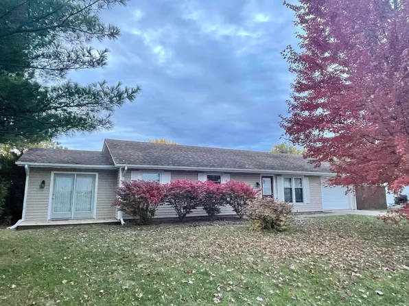 307 N Maddox Rd, Otterbein, IN 47970