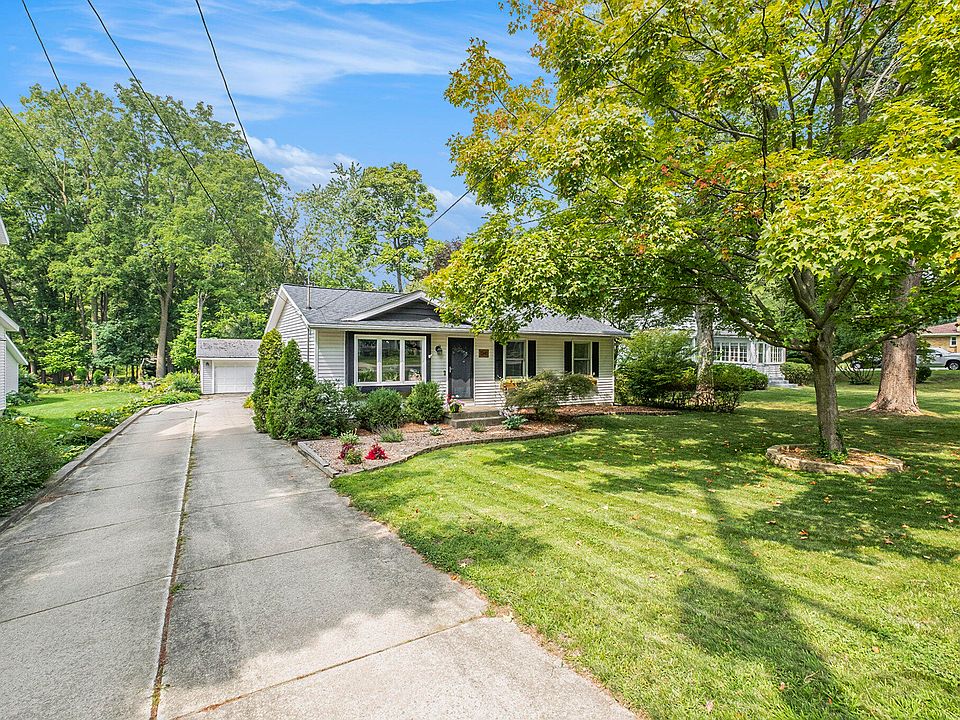 1341 Covell Ave NW, Grand Rapids, MI 49504 | Zillow