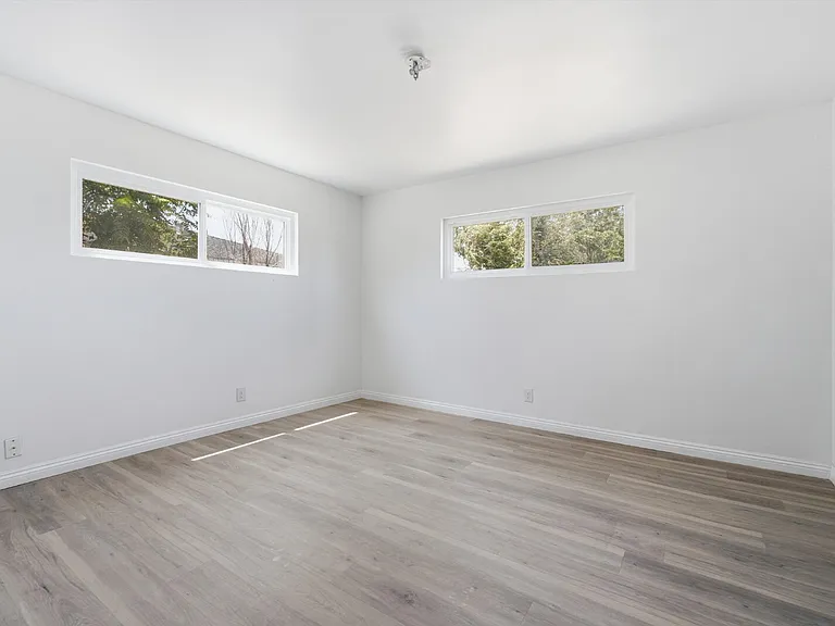 4851 W Avenue M #8 — Photo 11