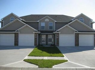 9013 SW Gala Dr, Lees Summit, MO 64064