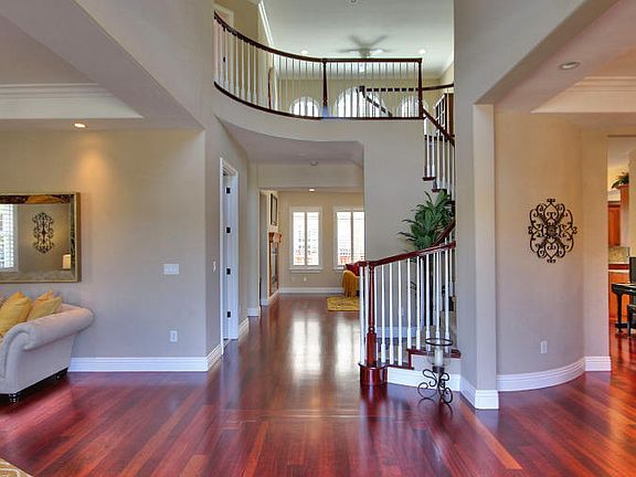 3rd image of 1117 Fleming Ave