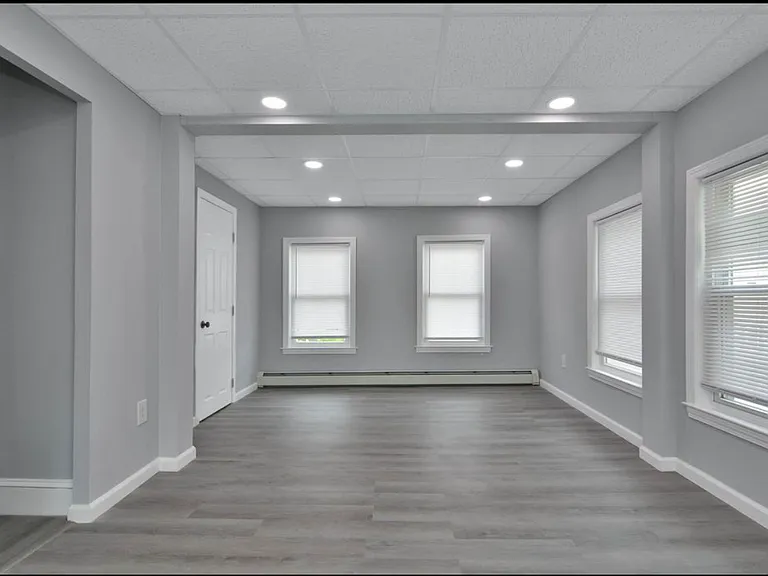 37 Norton St — Photo 5
