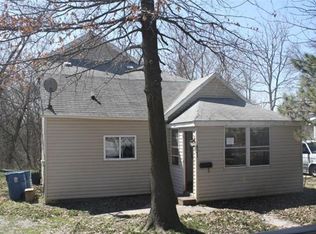 835 Chouteau Ave, Alton, IL 62002