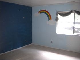 5th image of 227 Sherman Dr