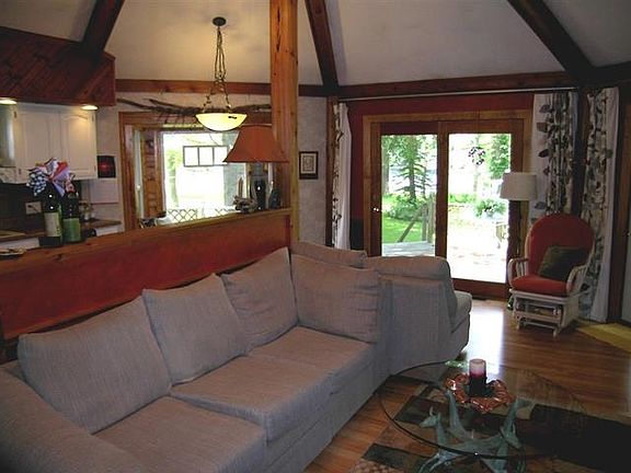 5th image of 111 Surfwood Ct