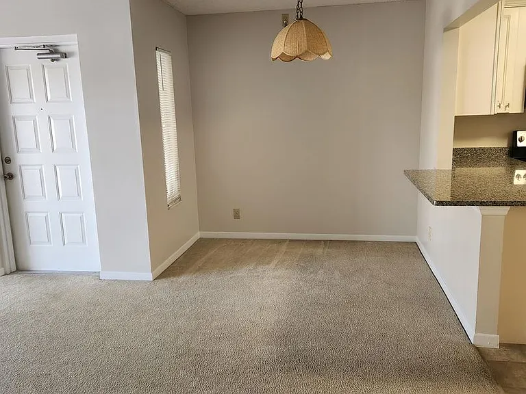 1485 SW Silver Pine Way #107-B-2 — Photo 2