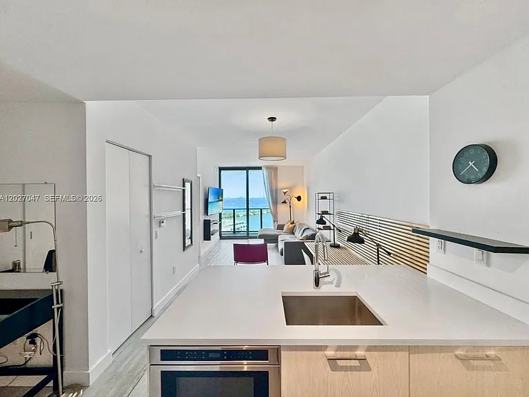 501 NE 31st St #1804 — Photo 9