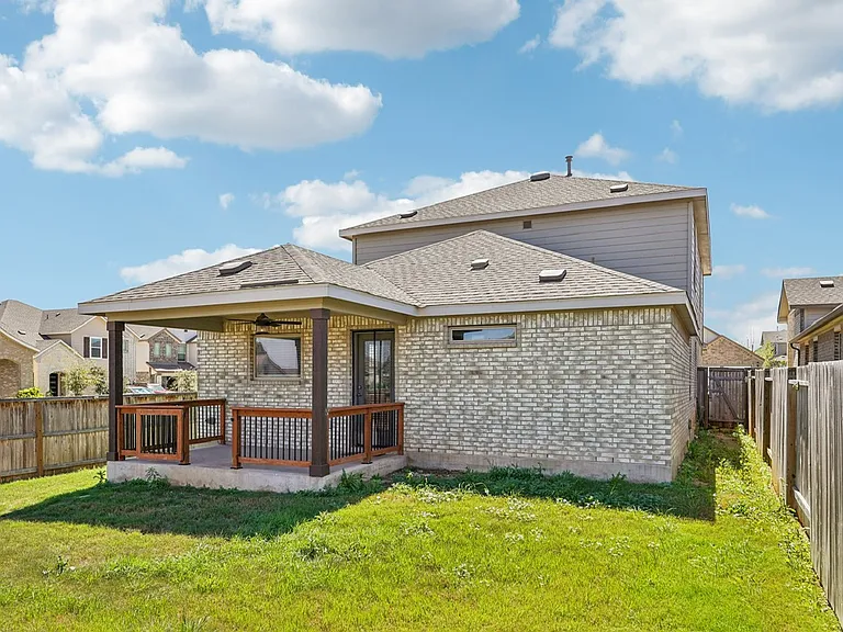 2034 Egret Ave — Photo 19