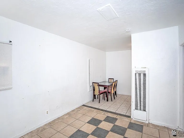 531 S 1st Ave #2 — Photo 9