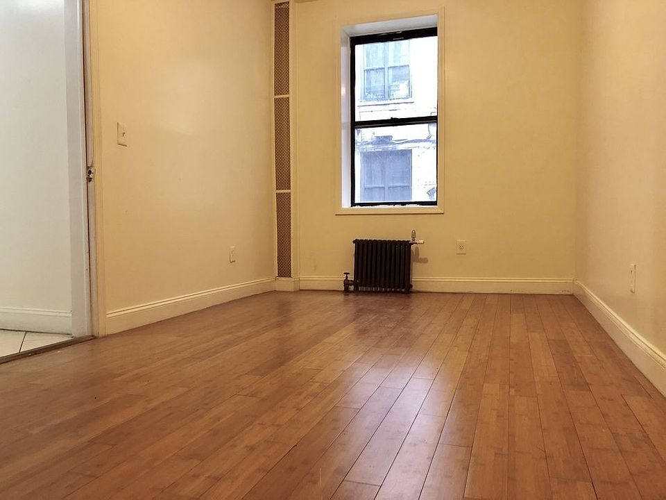 2nd image of 280 E 21st St APT 1l