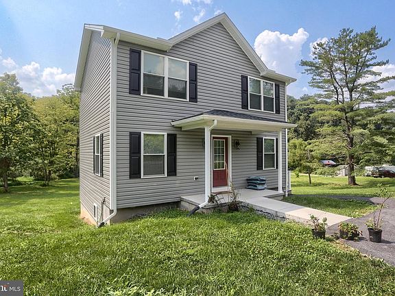 3rd image of 4118 Buckwheat Rd