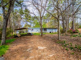 7 Garden Lake Dr, Carrollton, GA 30116