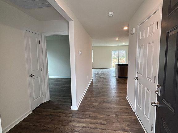 2nd image of 1011 Persimmon Holw