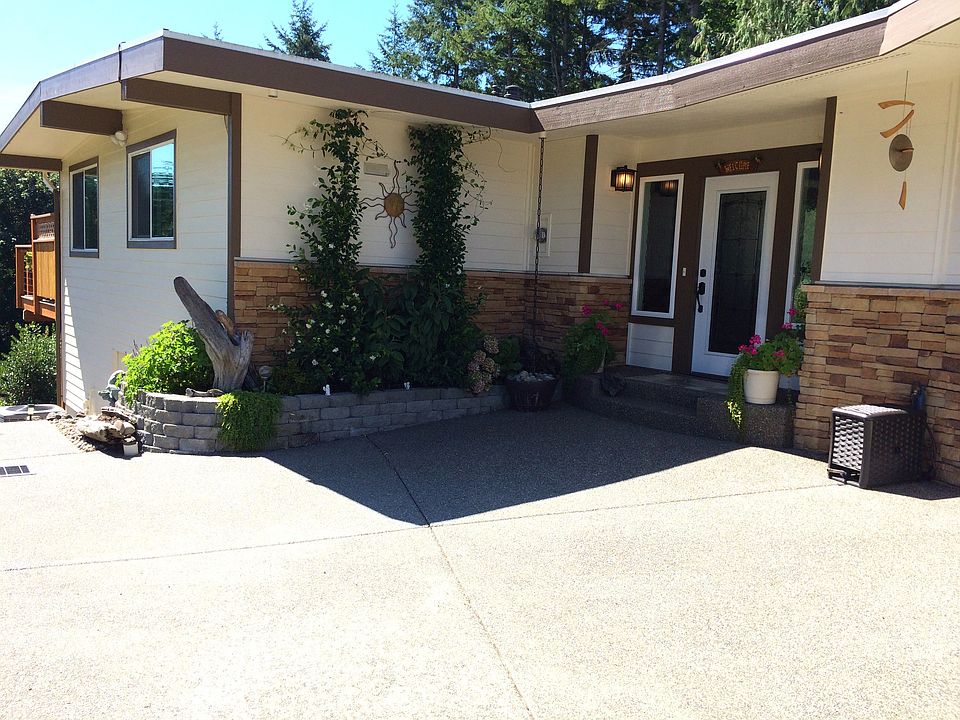 1st image of 4719 Bluejay Ln NW
