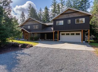 3022 Sarah Dr, Capital, BC V9Z0J5