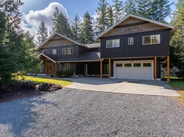 3022 Sarah Dr, Capital, BC V9Z 0J5