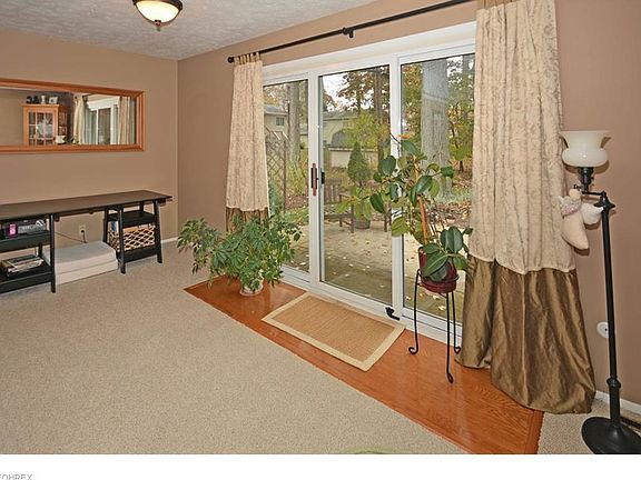 5th image of 9427 Ponderosa Ln